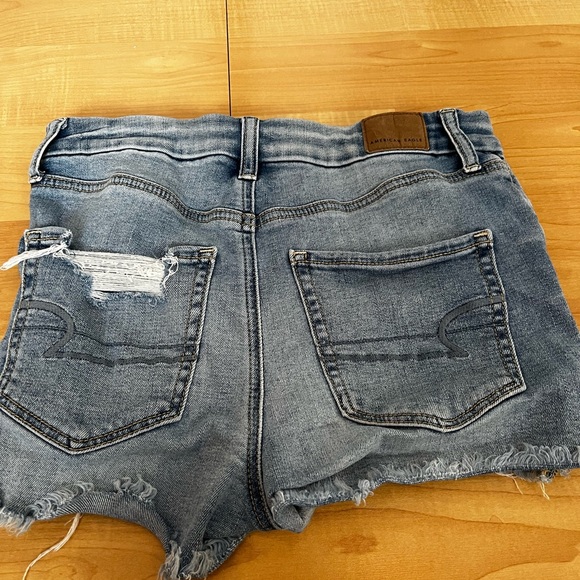 American Eagle Jean Shorts - Picture 5 of 6